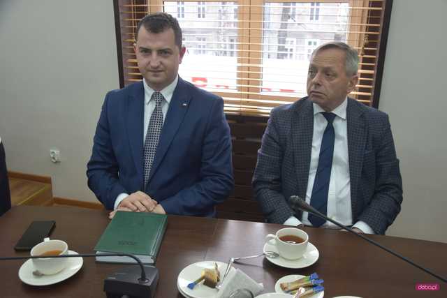 Jezioro Bystrzyckie i zapora wodna Lubachów
