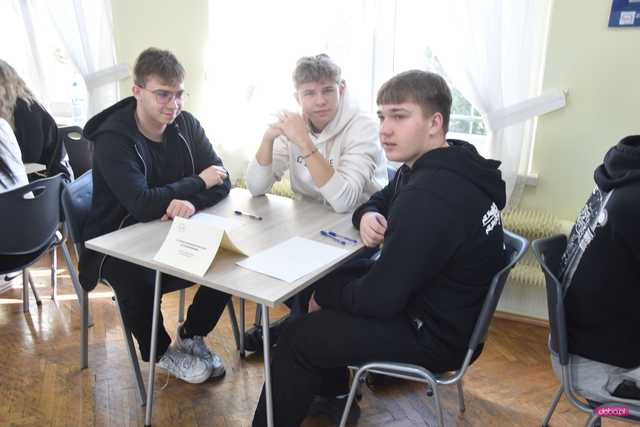 Konkursu „Ostrożni i bezpieczni” w ZSiPKZ w Bielawie