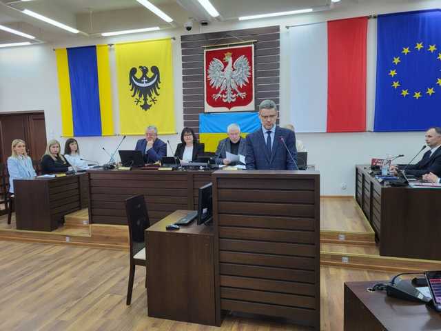 Sesja Rady Powiatu Dzierżoniowskiego