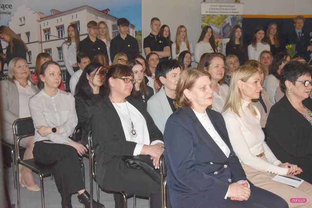 XXVI Prezentacje Szkół Ponadpodstawowych Powiatu Dzierżoniowskiego