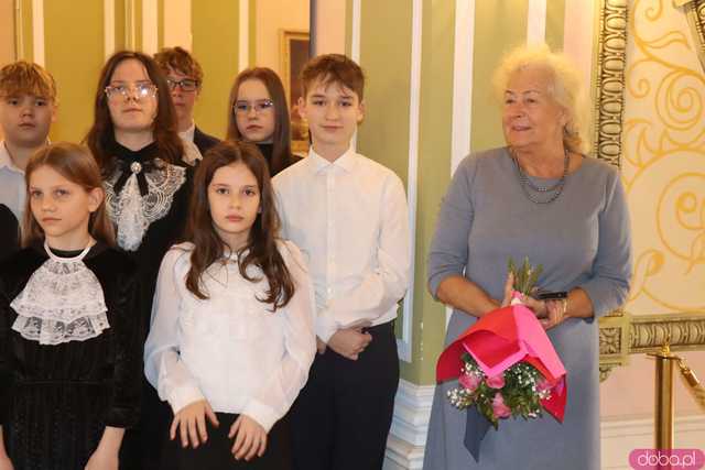 Koncert pamięci Bacha uczniów Szkoły Fortepanu d-moll w pałacu Gladishof w Piławie Górnej