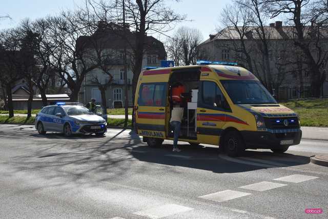 Potrącenie nastolatki na Bielawskiej w Dzierżoniowie