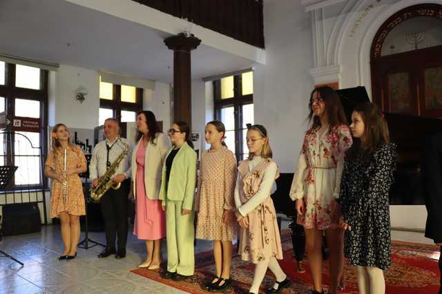 Koncert wiosenny uczniów Szkoły Fortepianu d-moll w synagodze Rutika
