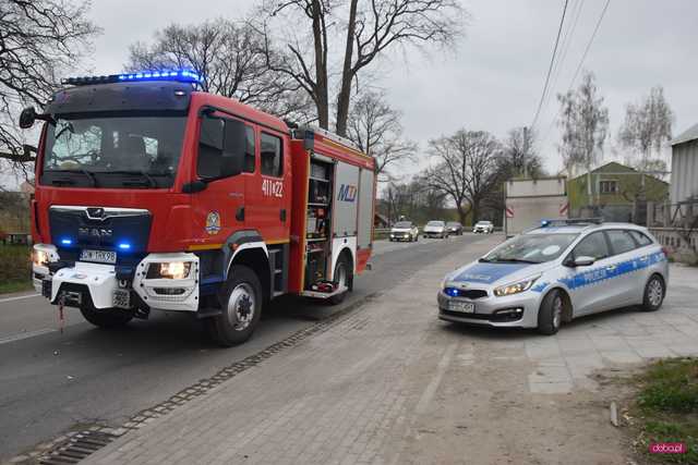 Zderzenie ciągnika z dostawczakiem w Piławie Dolnej