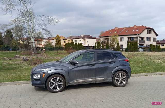 Zderzenie czterech samochodów na drodze Bielawa - Dzierżoniów