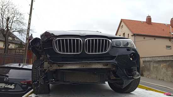 Policjanci zatrzymali pijanego kierowcę bmw