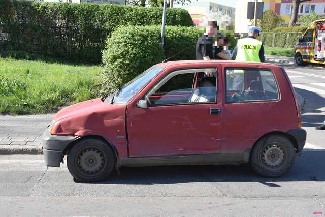 Zderzenie trzech samochodów w Bielawie