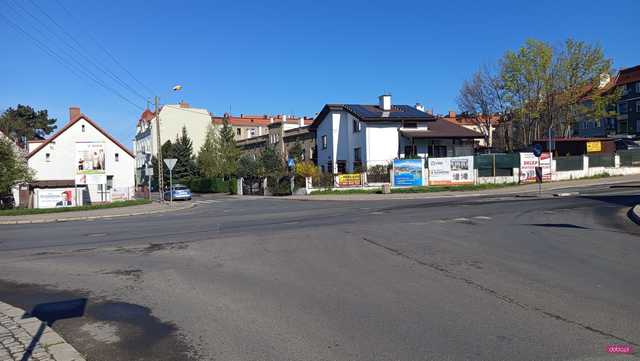 Zderzenie forda z audi w Dzierżoniowie