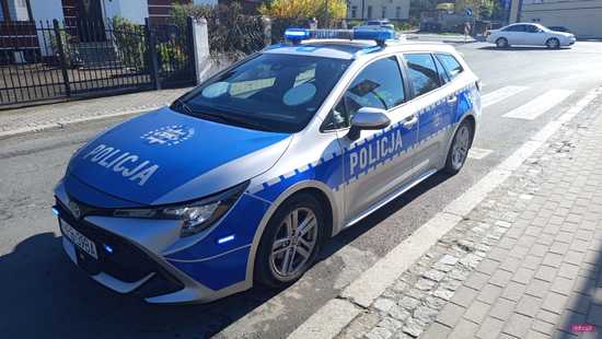 Zderzenie forda z audi w Dzierżoniowie