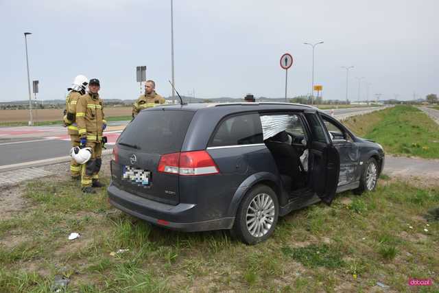 Zderzenie pojazdów na obwodnicy Dzierżoniowa