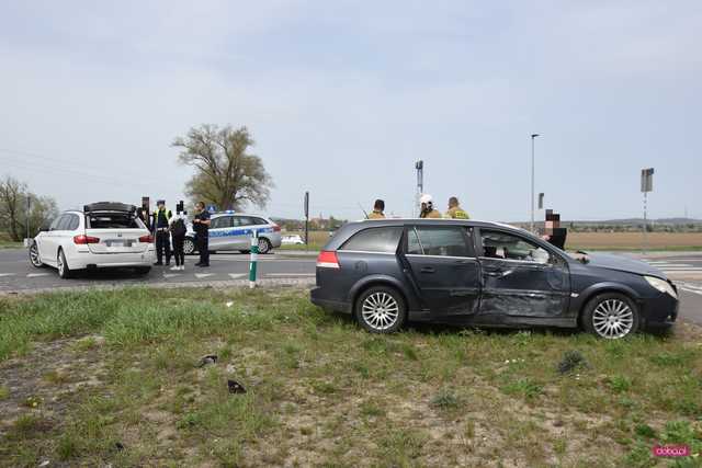 Zderzenie pojazdów na obwodnicy Dzierżoniowa