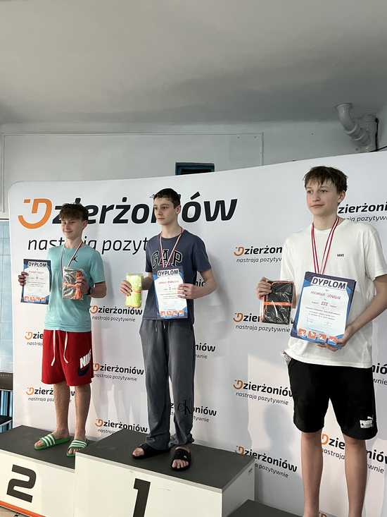 Dzierżoniów. Zawody Pływackie Szkół Podstawowych