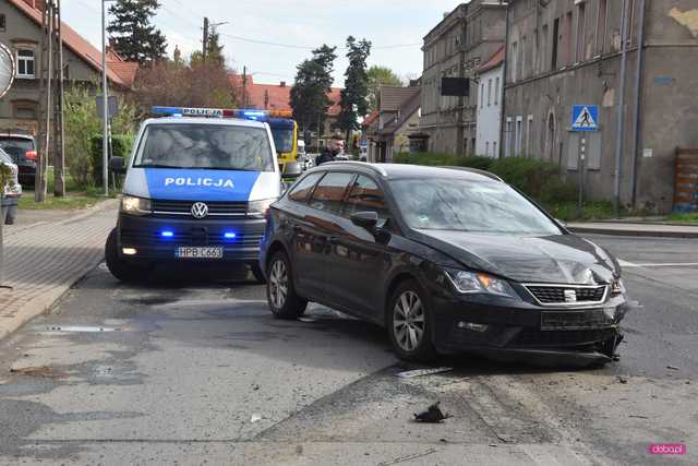 Zderzenie bmw z seatem w Pieszycach