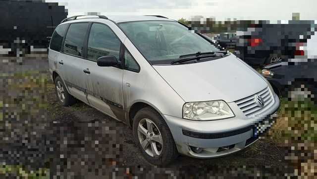 Policja: pijany kierowca volkswagena we Włókach