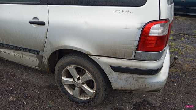 Policja: pijany kierowca volkswagena we Włókach