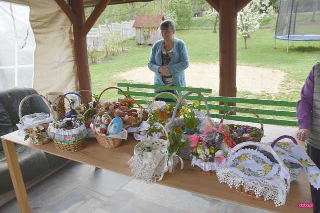 Poświęcenie pokarmów w Byszowie