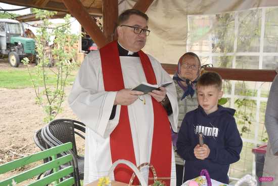 Poświęcenie pokarmów w Byszowie