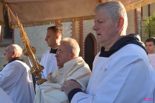 Niedziela Zmartwychwstania Pańskiego w Pieszycach