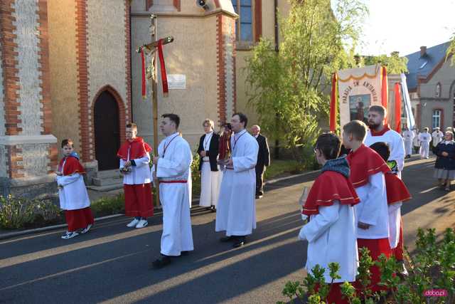 Niedziela Zmartwychwstania Pańskiego w Pieszycach