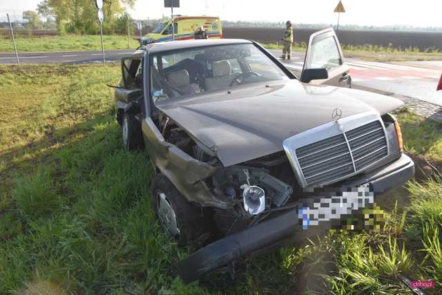 Zderzenie mercedesów na obwodnicy Dzierżoniowa