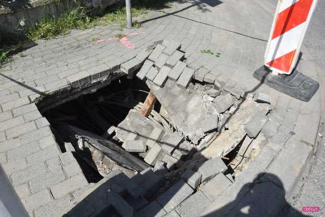 Zdarzenie drogowe na ul. Podwalnej w Dzierżoniowie
