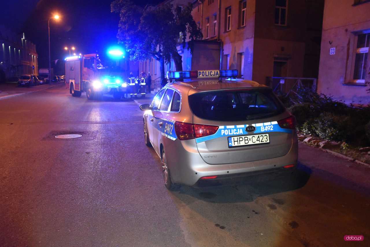 Volkswagenem uderzył w zaparkowanego forda i uciekł
