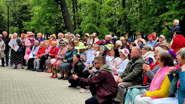 Bielawskie obchody Jubileuszu 50-lecia Uniwersytetów III Wieku w Polsce