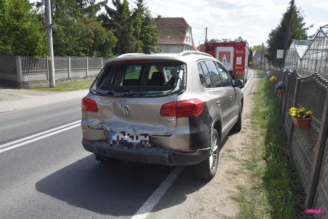 Zderzenie trzech pojazdów w Piławie Dolnej