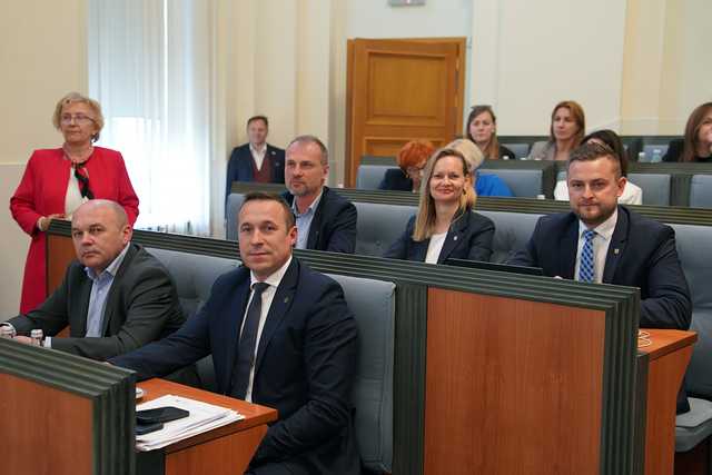 Zarząd Województwa Dolnośląskiego z absolutorium za 2024 rok