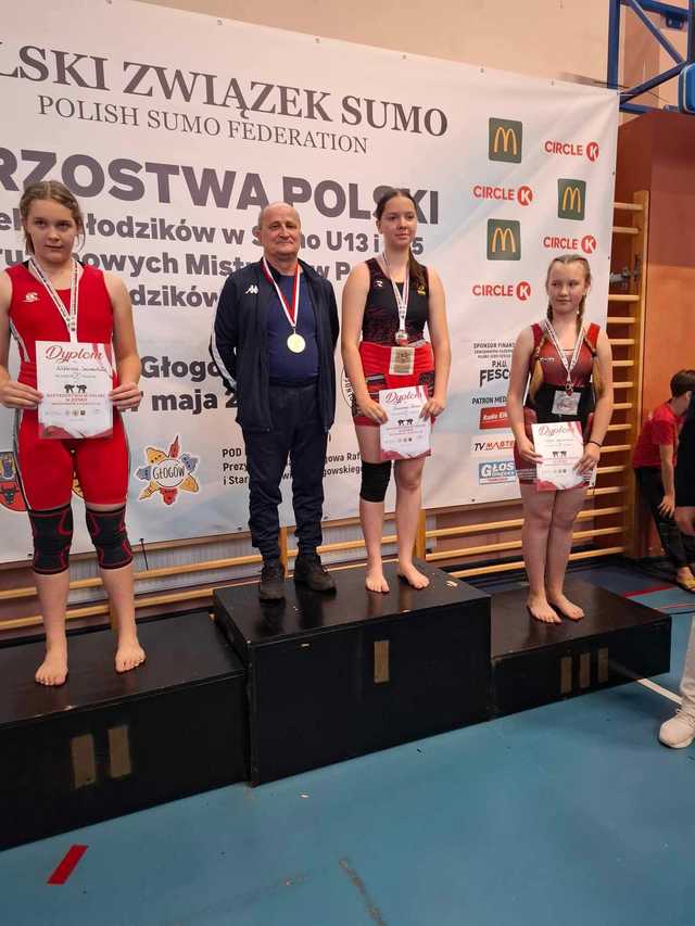 Medalowe zdobycze młodziczek JUNIORA Dzierżoniów w Mistrzostwach Polski w Sumo