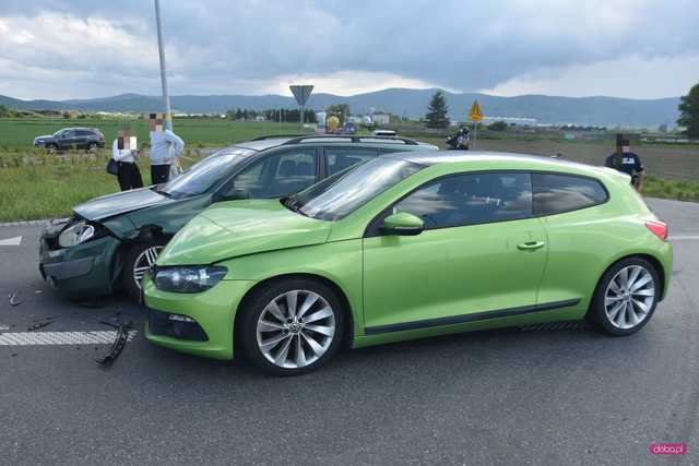 Zderzenie renault i volkswagena