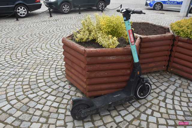 Bielawa. Wypadek podczas jazdy na hulajnodze 