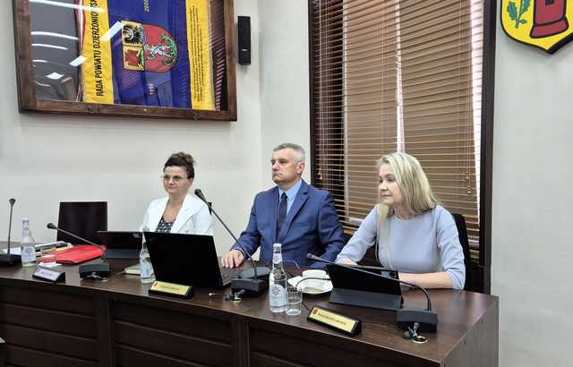 Sesja Rady Powiatu Dzierżoniowskiego