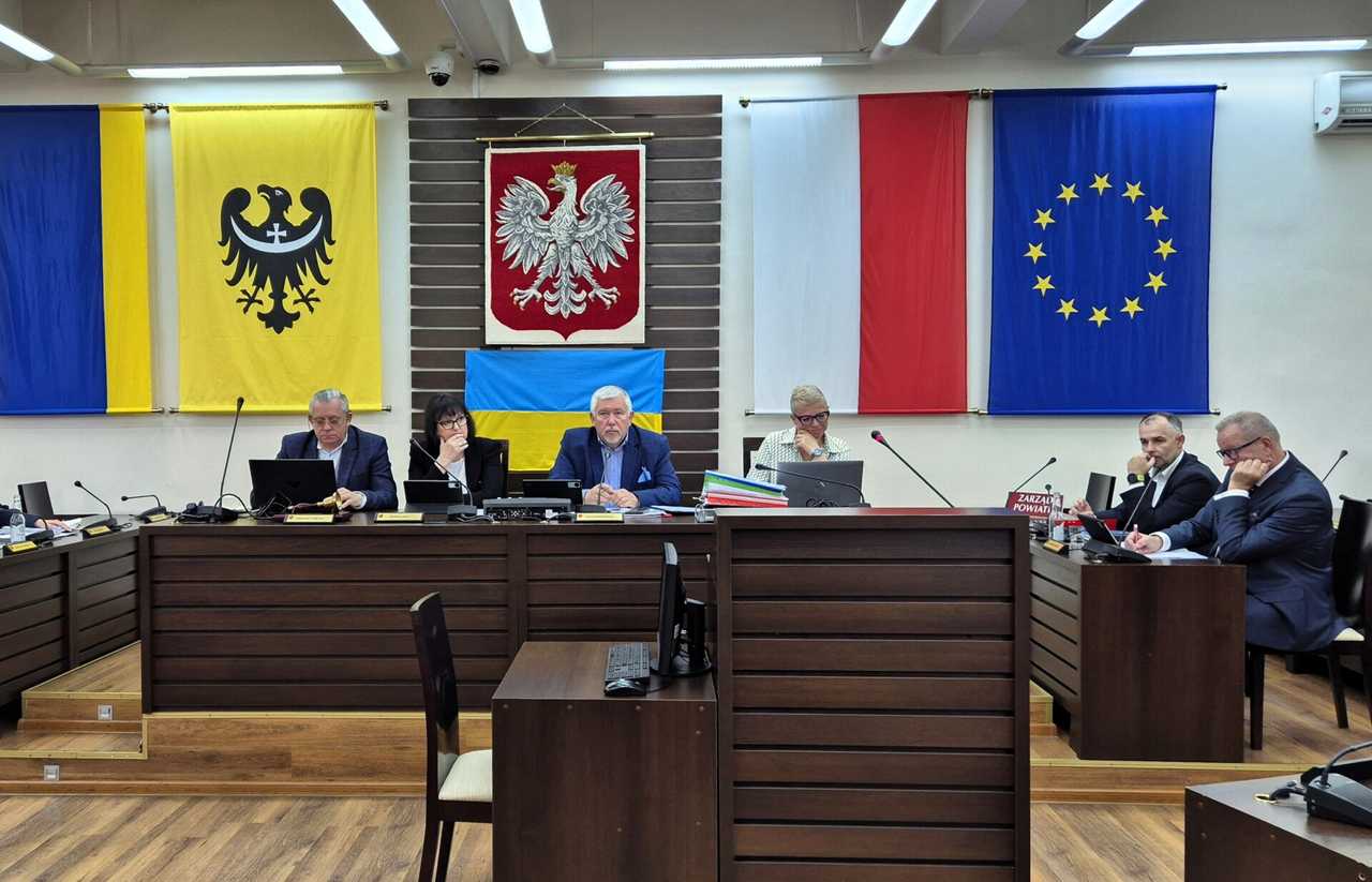Sesja Rady Powiatu Dzierżoniowskiego