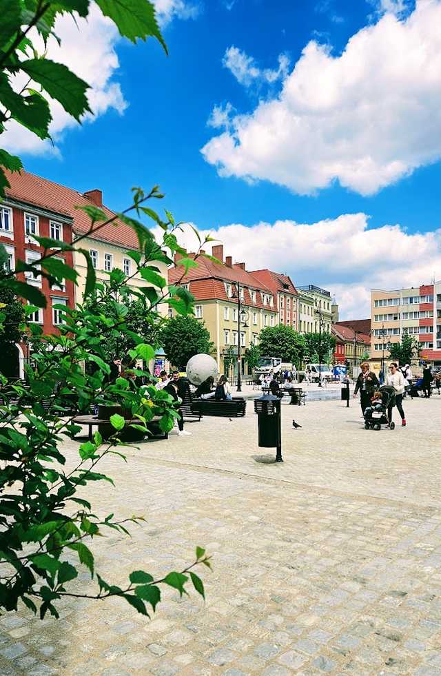 Przebudowa dzierżoniowskiego rynku zakończona
