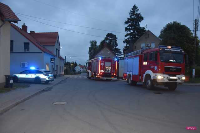 Pożar bmw w Pieszycach