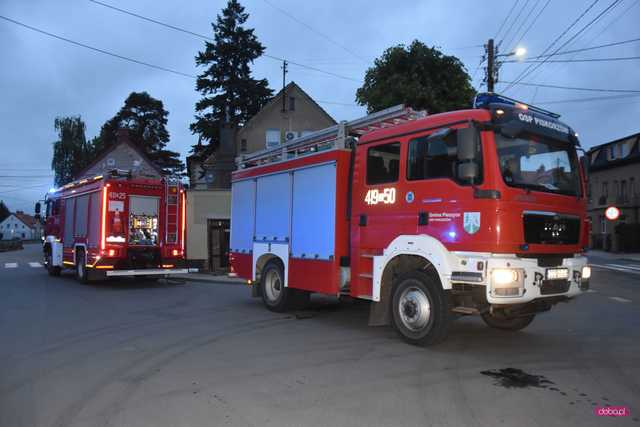 Pożar bmw w Pieszycach