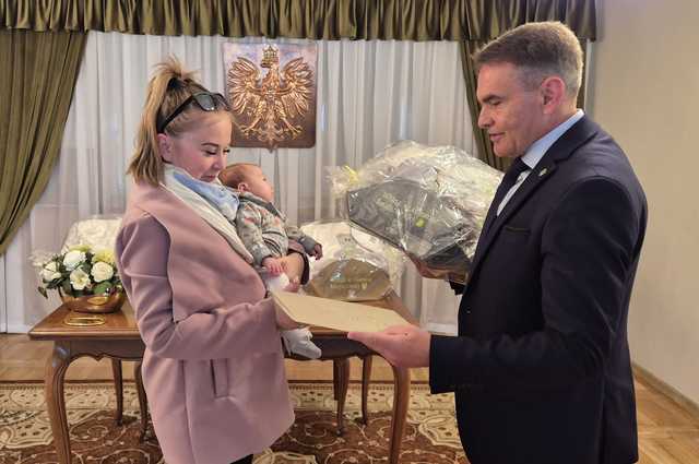 Wyprawki dla nowo narodzonych dzieci w gminie Łagiewniki