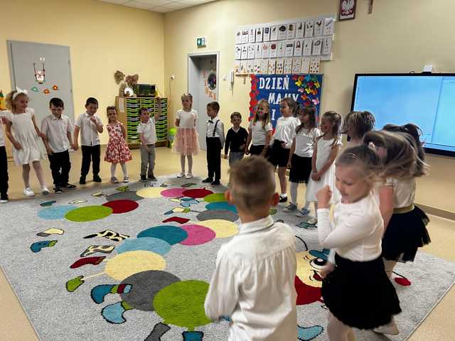 Piknik Rodzinny w Przedszkolu ,,Na Akacjowym Wzgórzu w Łagiewnikach