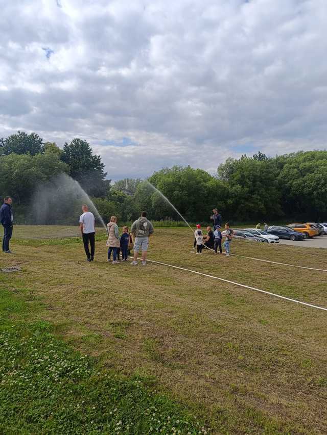 Piknik Rodzinny w Przedszkolu ,,Na Akacjowym Wzgórzu w Łagiewnikach