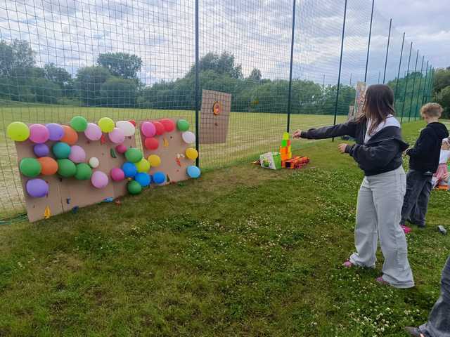 Piknik Rodzinny w Przedszkolu ,,Na Akacjowym Wzgórzu w Łagiewnikach