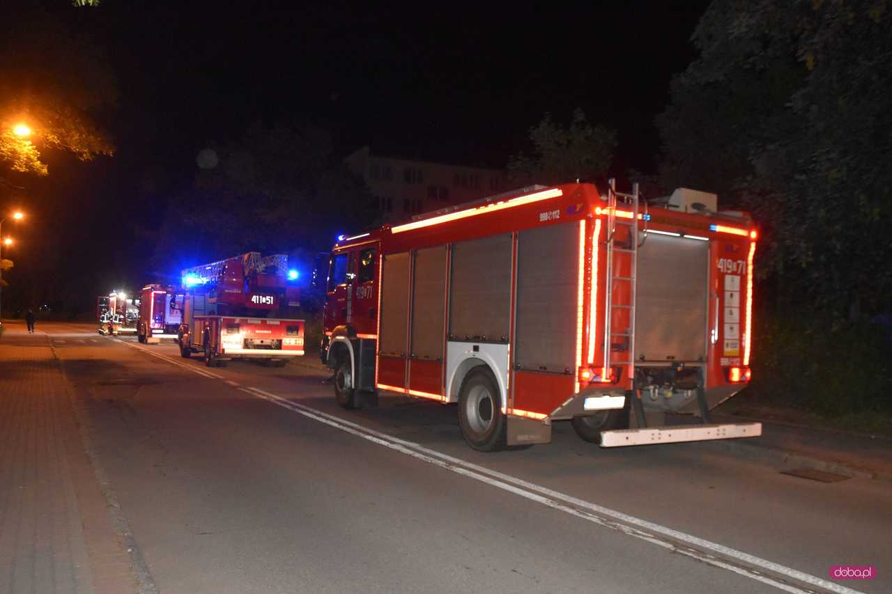 Straż pożarna wezwana do pożaru mieszkania na Żeromskiego w Bielawie