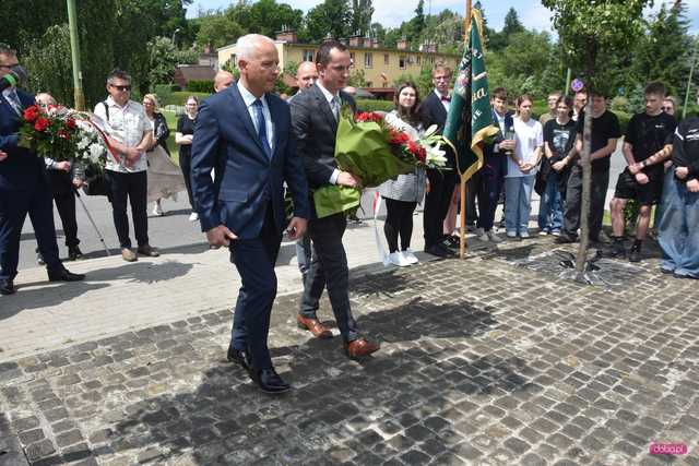 Odsłonięcie pomnika