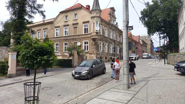Kolizja na Pocztowej w Dzierżoniowie