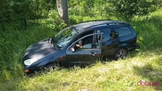 Wjechał do rowu