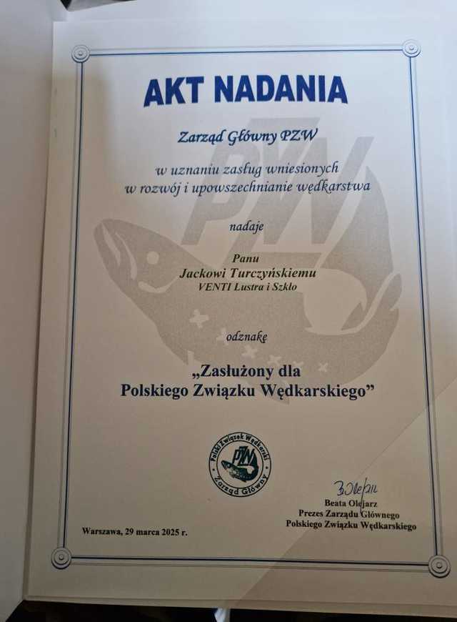 Prezes firmy Venti odznaczony przez wędkarzy