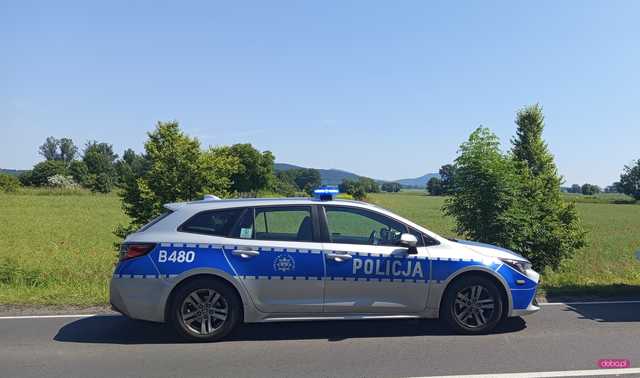 Zderzenie motocyklisty z lawetą