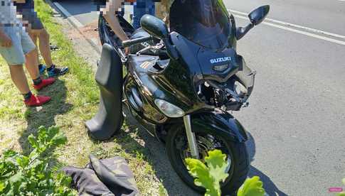 Zderzenie motocyklisty z lawetą