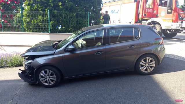 Zderzenie bmw z peugeotem w Łagiewnikach