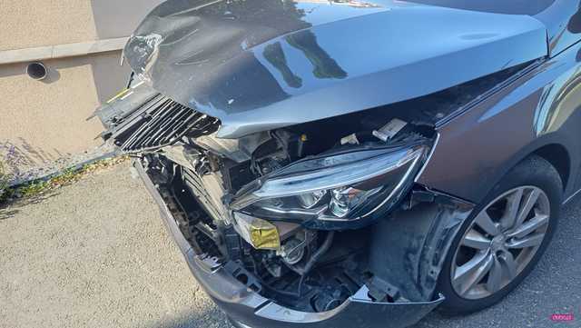 Zderzenie bmw z peugeotem w Łagiewnikach